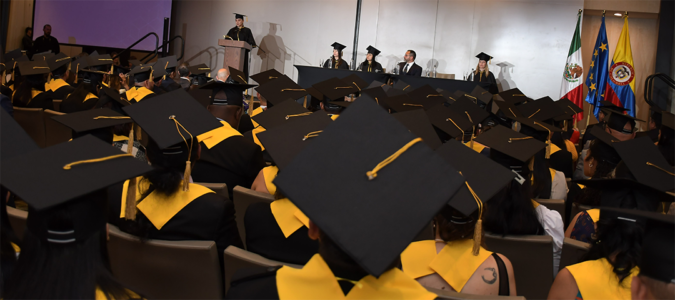 UNADE, la universidad de Grupo IOE, celebra su graduación en Colombia