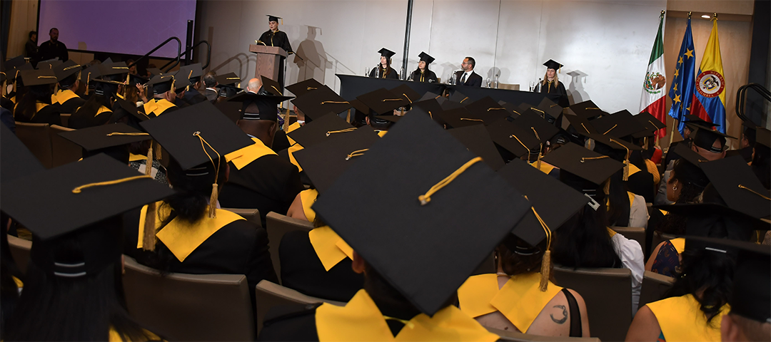 UNADE, la universidad de Grupo IOE, celebra su graduación en Colombia